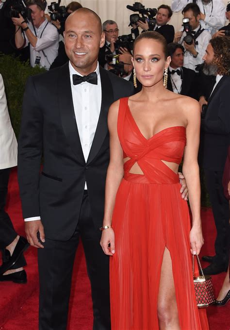 who is derek jeter currently dating